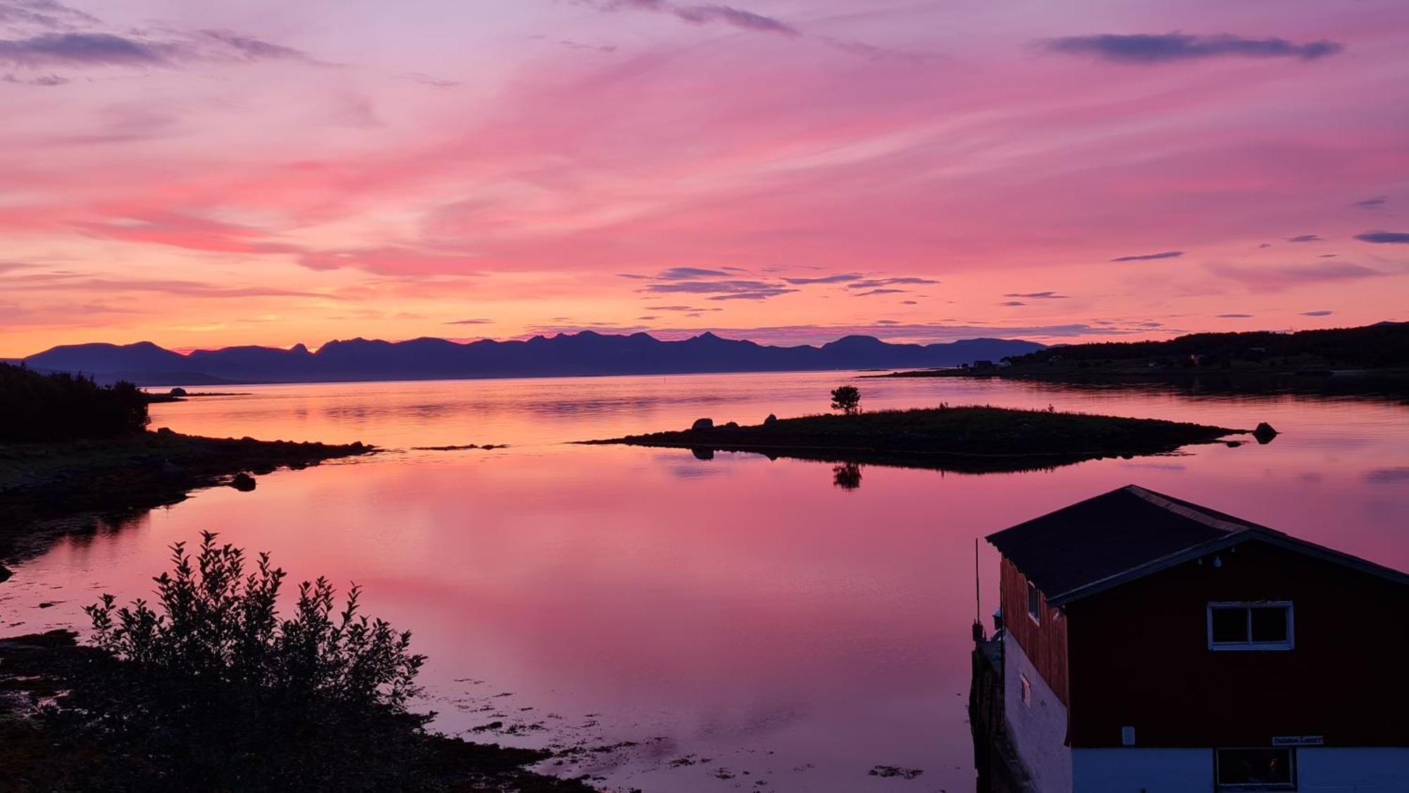 Prima Lofoten Myrland Exterior photo